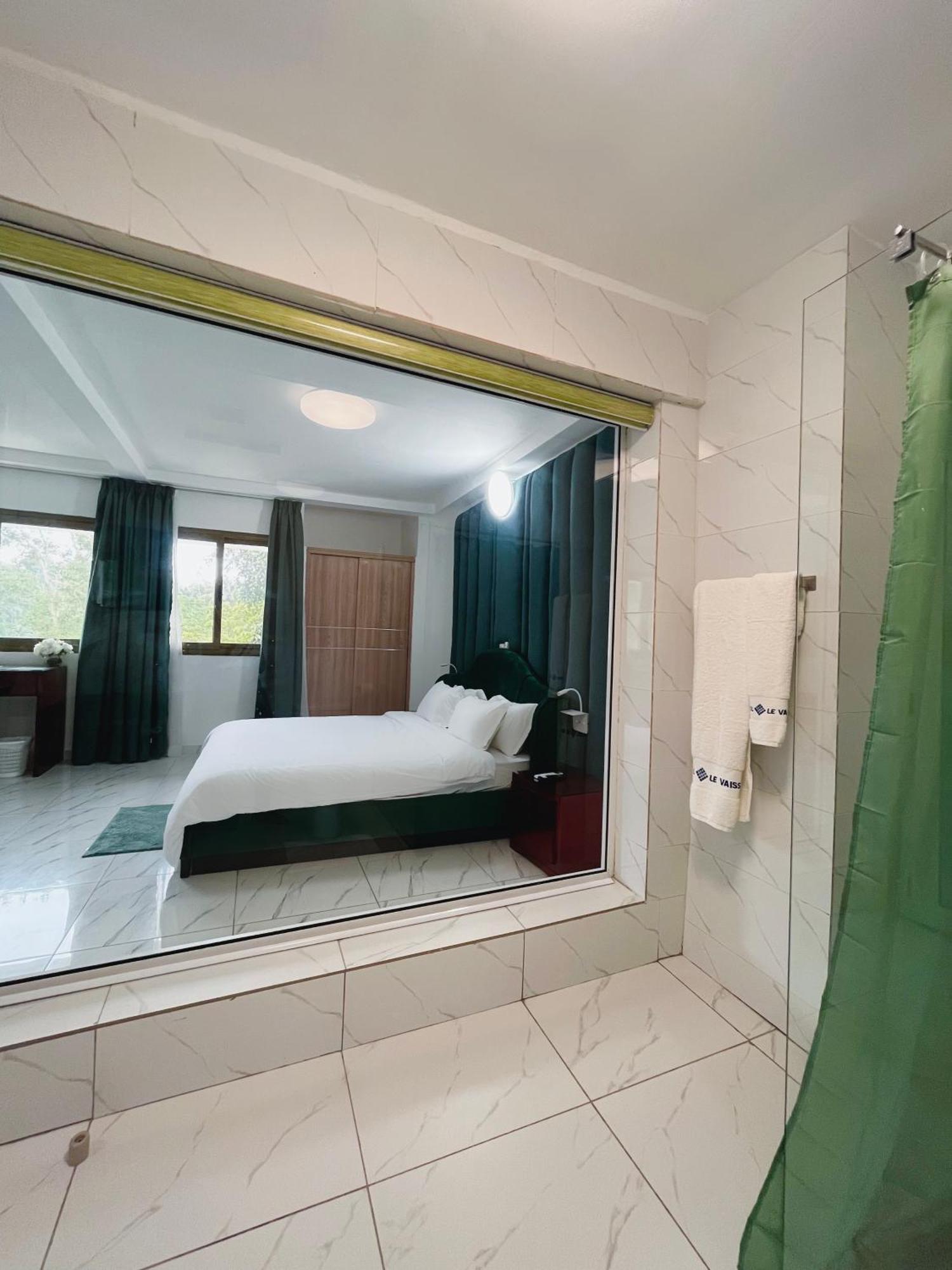 Hotel Le Vaisseau 阿比让 外观 照片