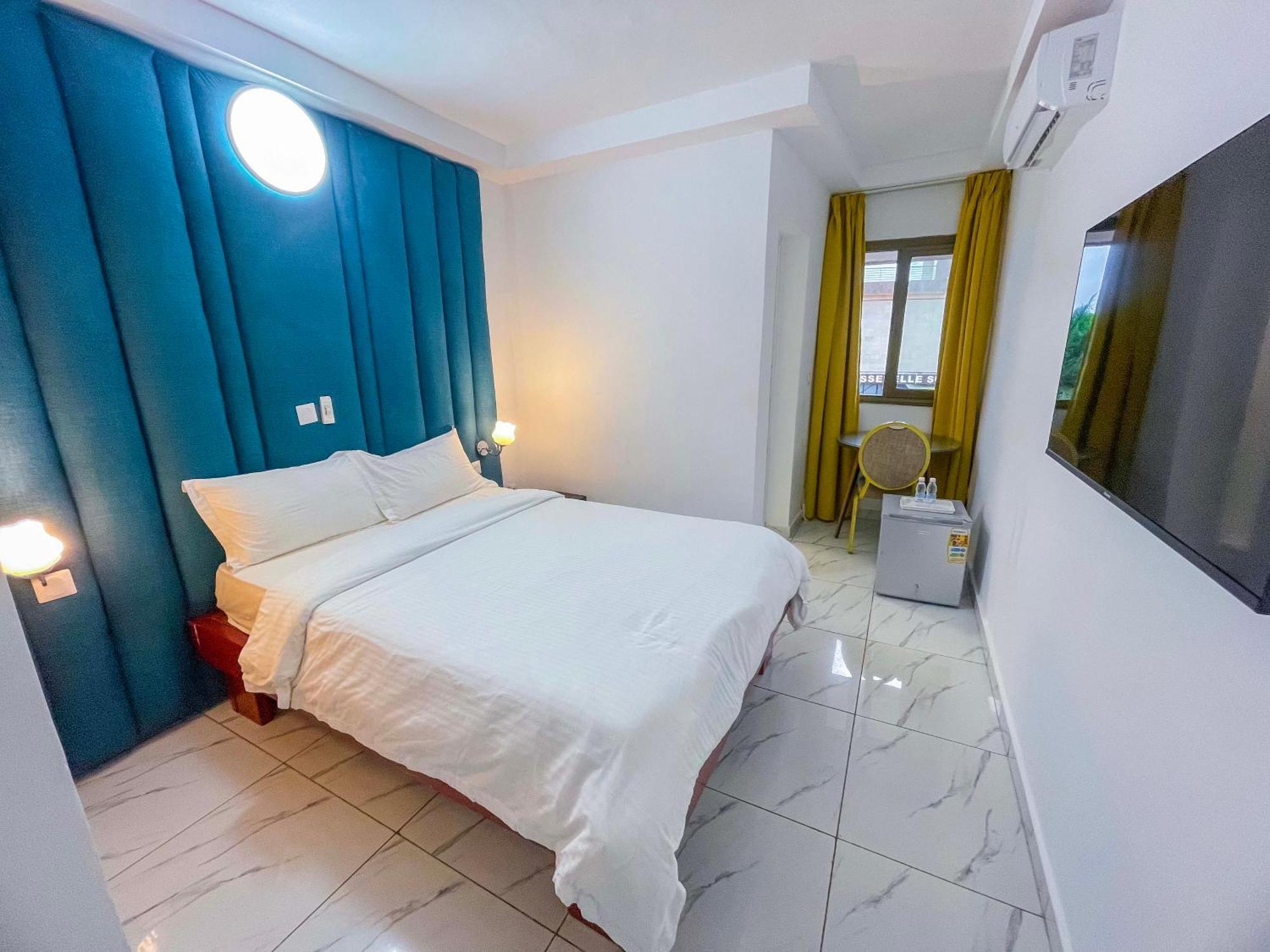 Hotel Le Vaisseau 阿比让 外观 照片